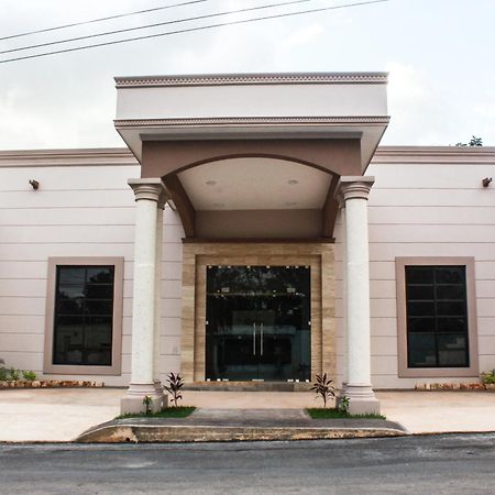 Hotel Los Frailes, Valladolid, Yucatan Валядолид Екстериор снимка