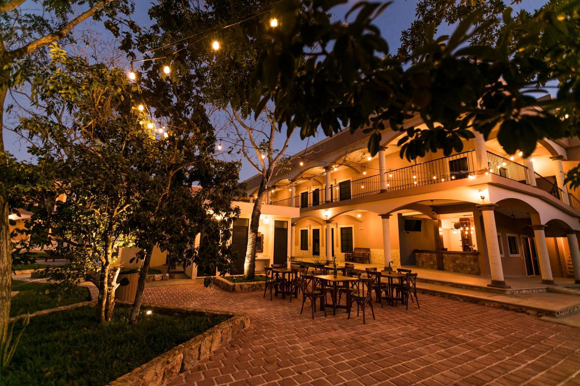 Hotel Los Frailes, Valladolid, Yucatan Валядолид Екстериор снимка