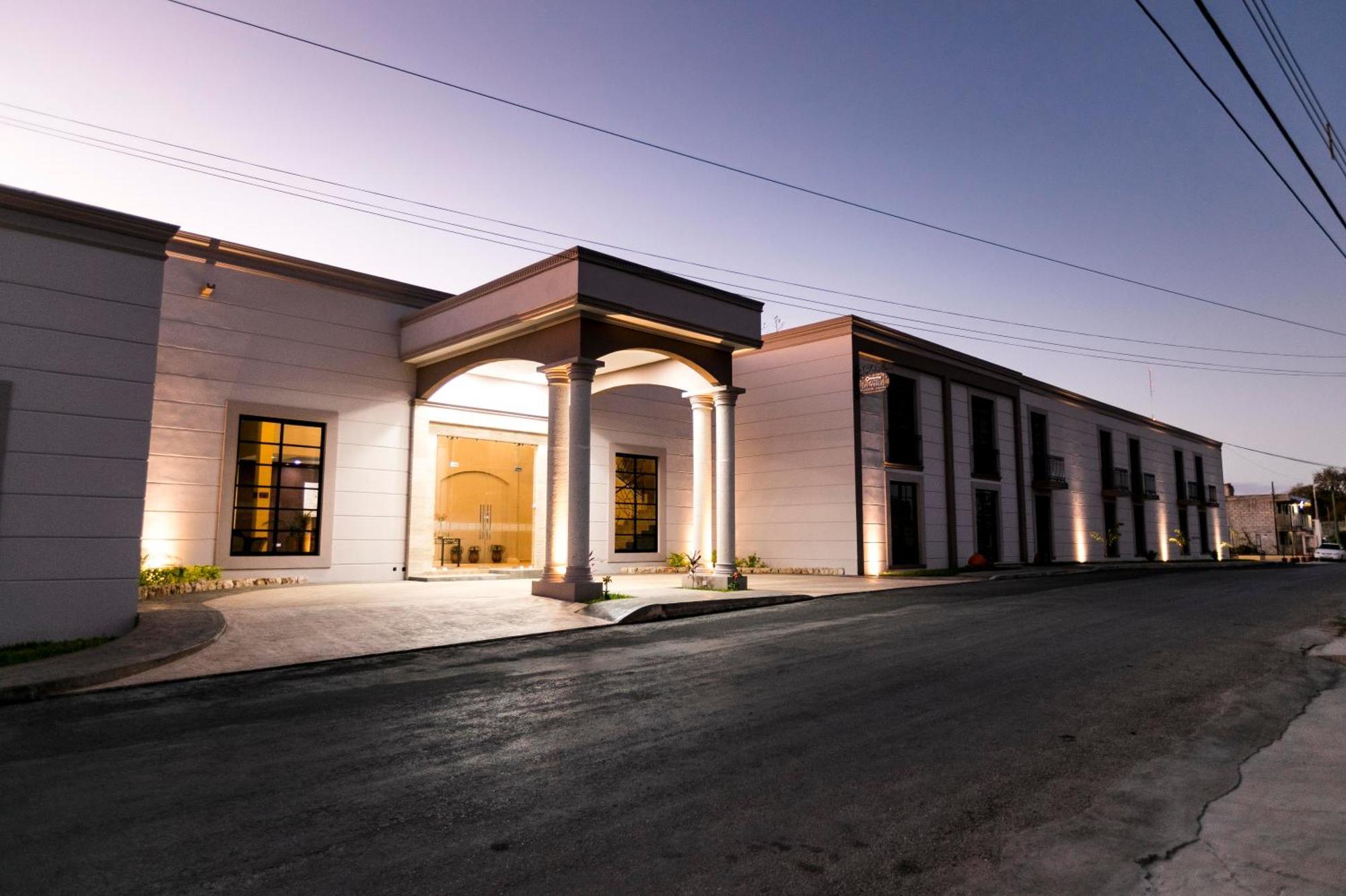 Hotel Los Frailes, Valladolid, Yucatan Валядолид Екстериор снимка