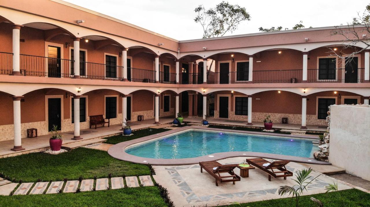 Hotel Los Frailes, Valladolid, Yucatan Валядолид Екстериор снимка