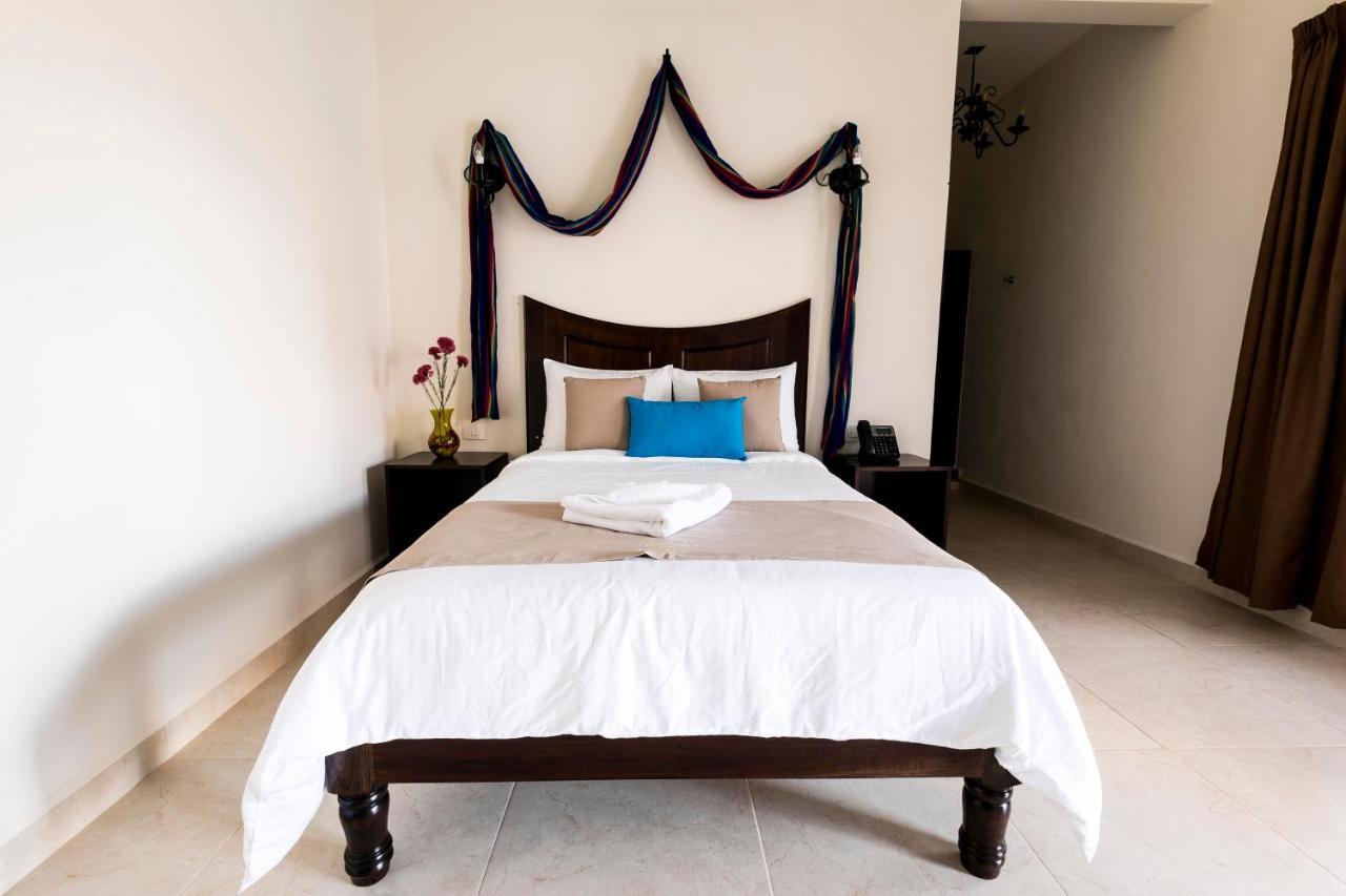 Hotel Los Frailes, Valladolid, Yucatan Валядолид Екстериор снимка