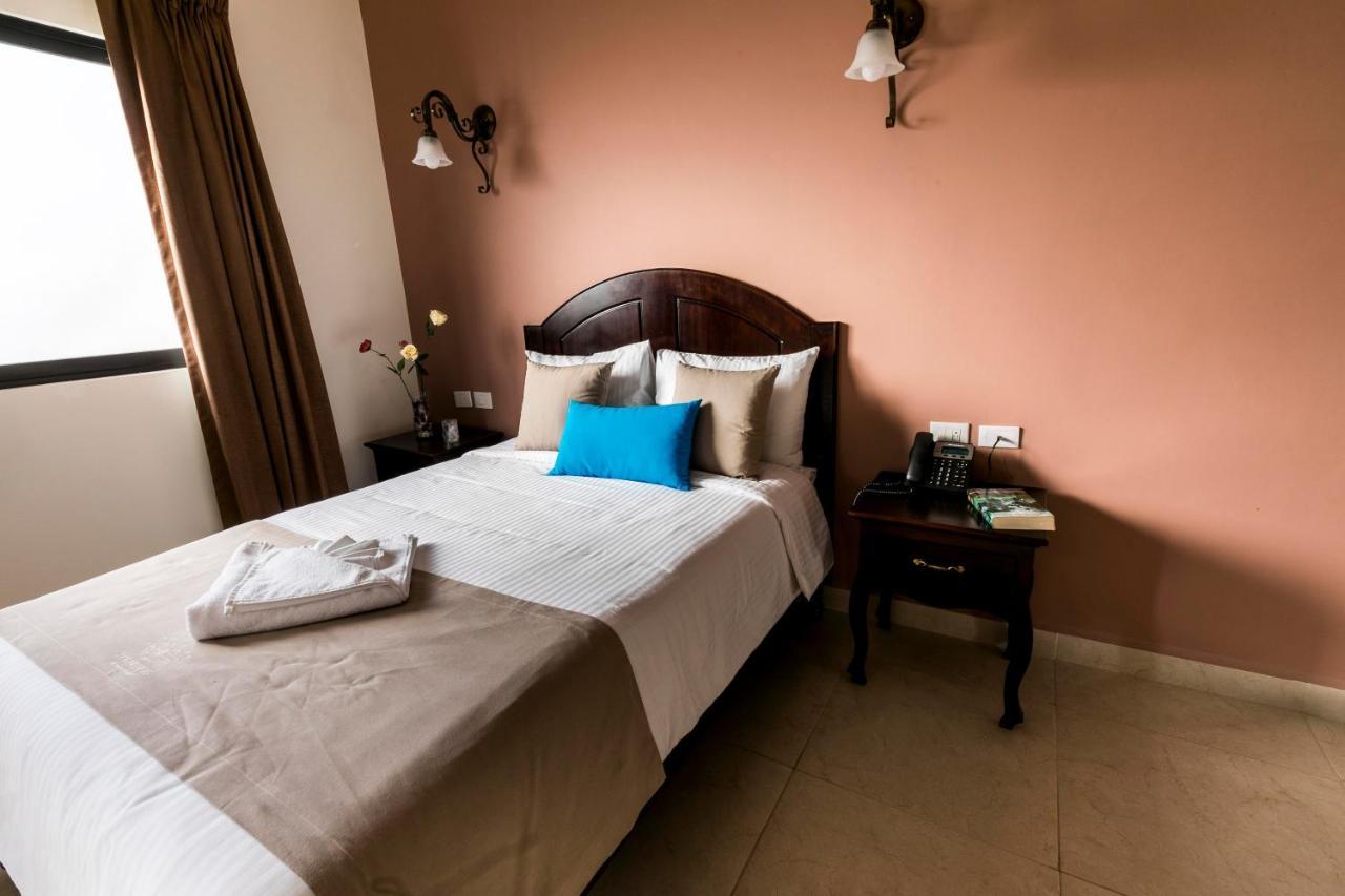 Hotel Los Frailes, Valladolid, Yucatan Валядолид Екстериор снимка
