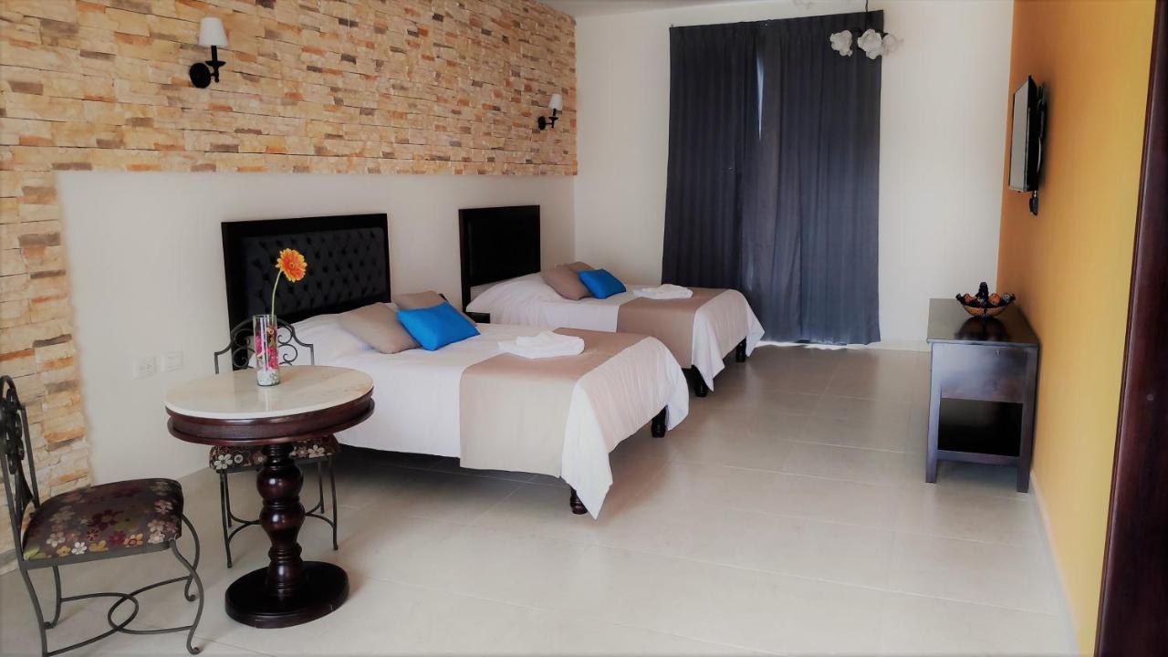 Hotel Los Frailes, Valladolid, Yucatan Валядолид Екстериор снимка