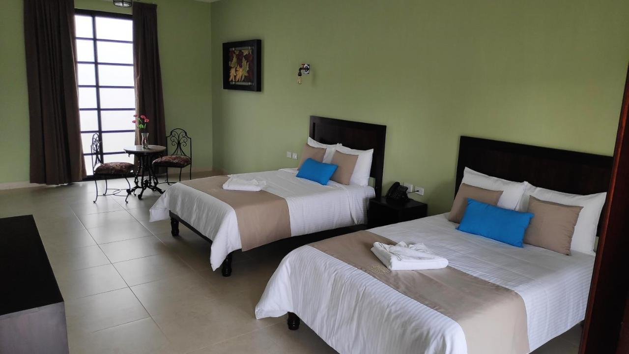 Hotel Los Frailes, Valladolid, Yucatan Валядолид Екстериор снимка